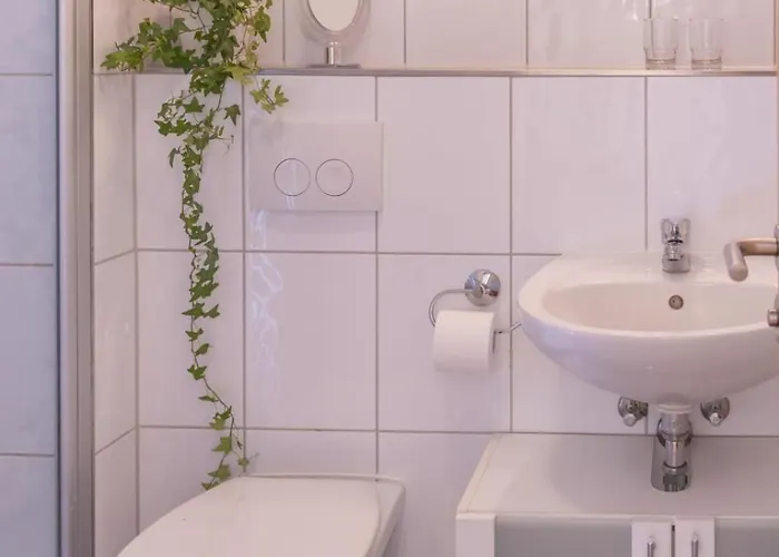 Lejlighed 3 Am Petersberg Neef